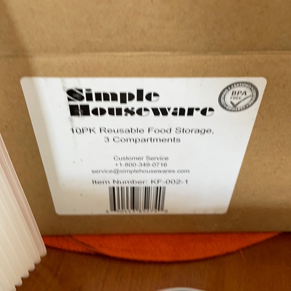 Simple Houseware food storage containers - Picture 3 of 3